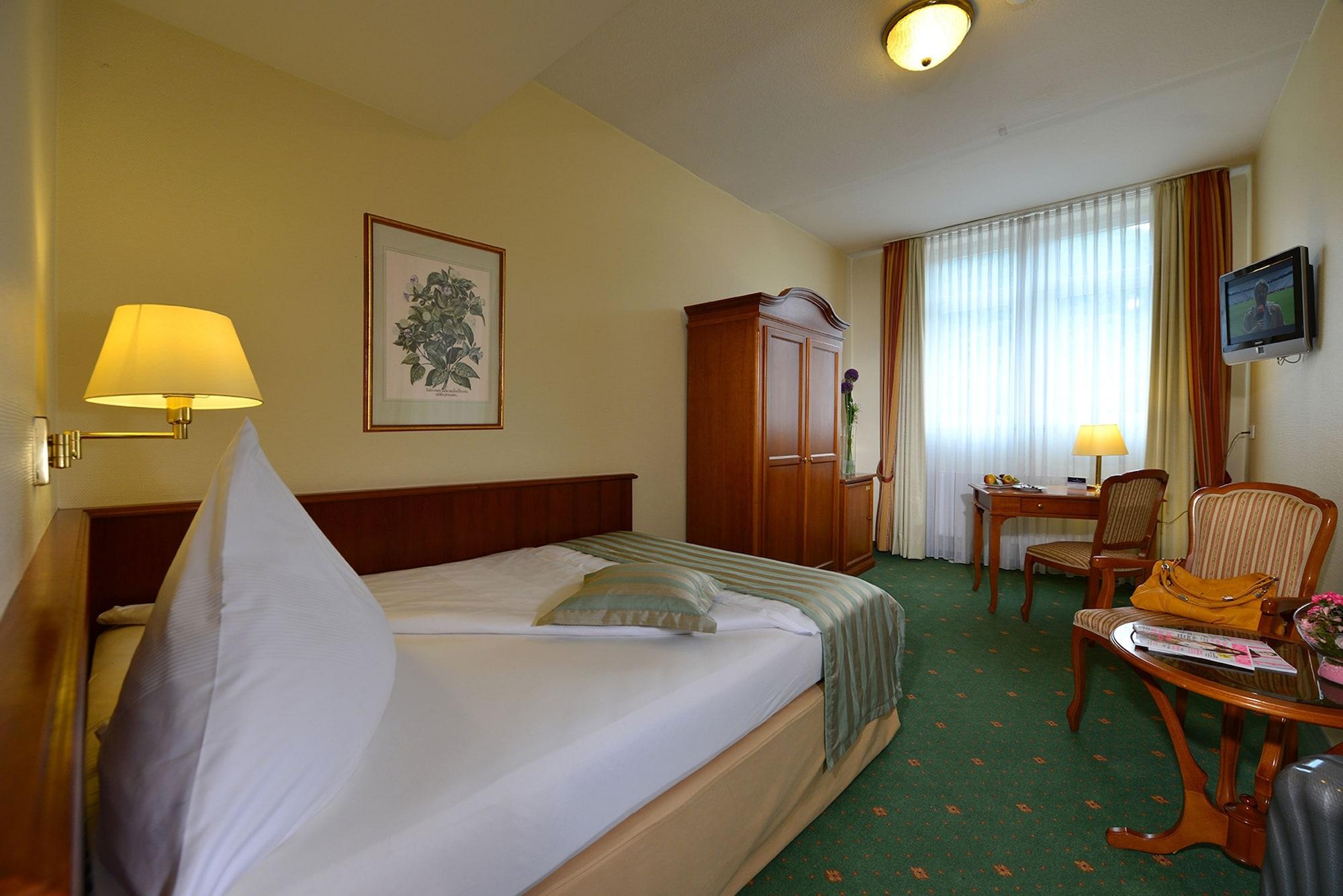 City Partner Hotel Hollaender Hof Heidelberg Exterior foto